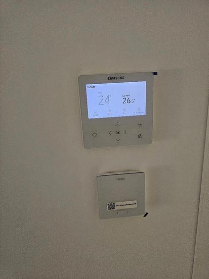 Apartament cu 2 camere decomandat în Pipera