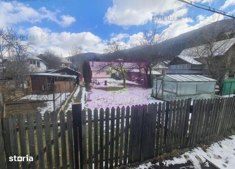 Teren de 667 mp, în Azuga