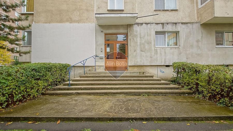 Apartament decomandat cu 3 camere, 77 mp, zona Gemenii