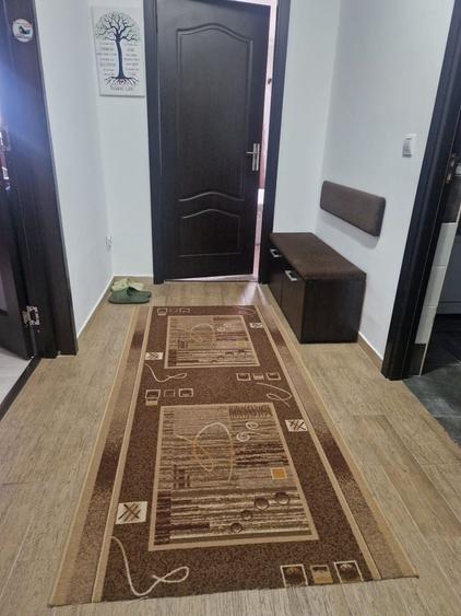 Apartament cu 2 camere decomandat în Popoveni