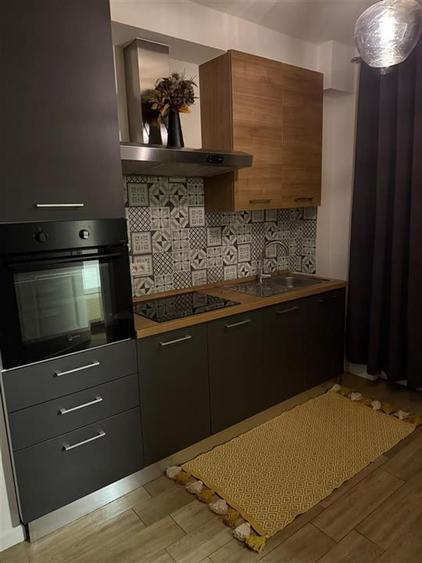 Apartament cu 2 camere decomandat în Aeroport