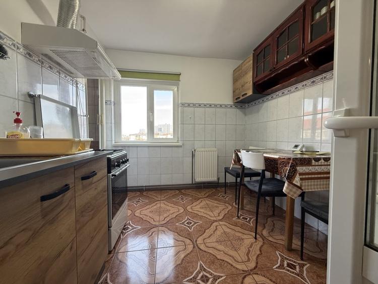Apartament spatios, 2 camere, 58 mp utili + 2 balcoane si 2 debarale - Bucovina - 5