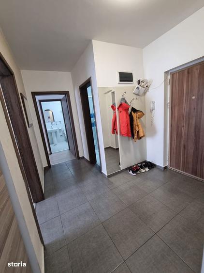 Apartament cu 3 camere decomandat în Chiajna