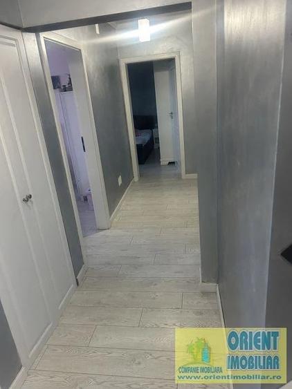 Apartament cu 3 camere decomandat în Dacia