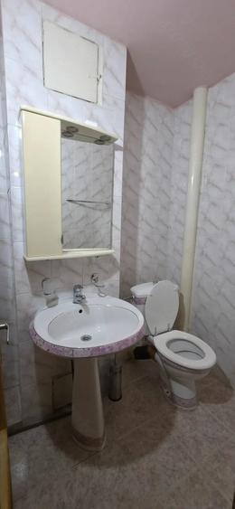 Apartament cu 3 camere decomandat în Bucovina