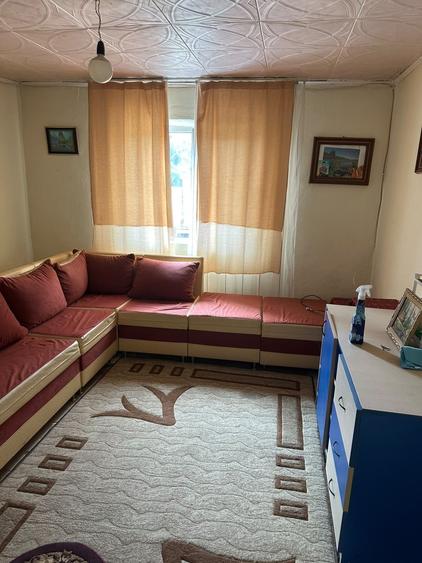 Casă cu 4 camere în Mamura