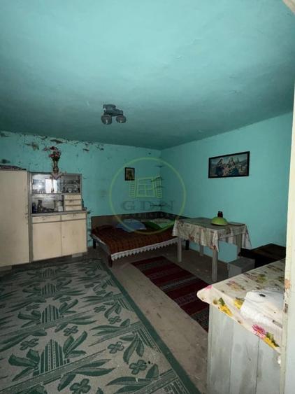 Casă individuală cu 2 camere cu Teren 800 Mp în Șona