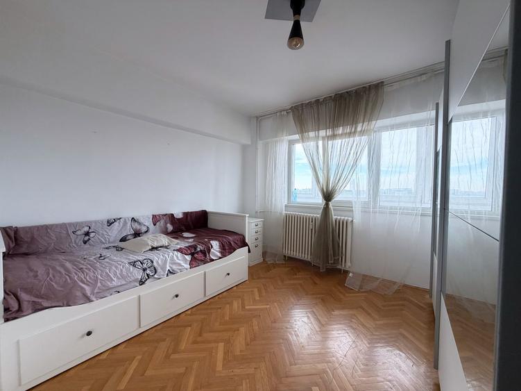 Apartament cu 4 camere decomandat, mobilat în Turda