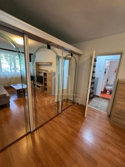 Apartament cu 2 camere semidecomandat în Mihai Viteazul