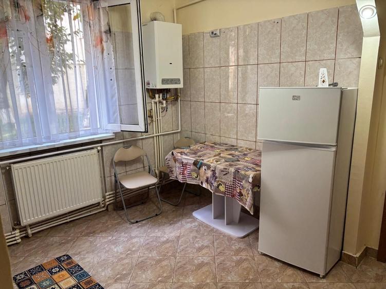 Garsonieră decomandată în Ciritei