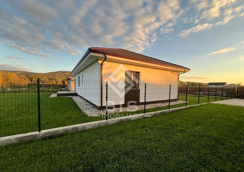 Case moderne de vanzare 143 mp utili, teren 7 ari | ... - 2