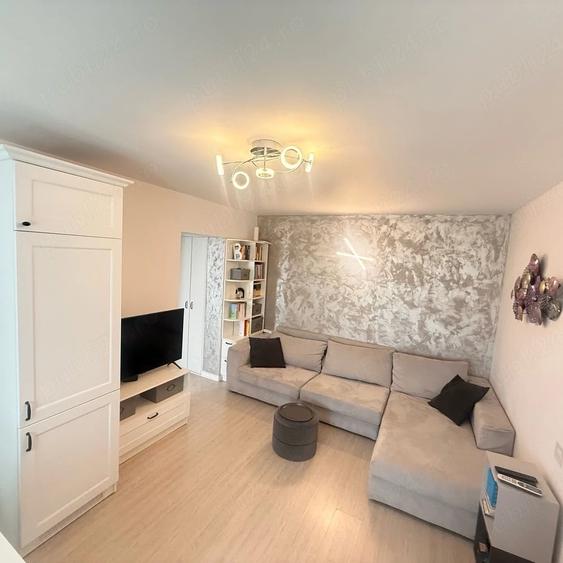 Apartament cu 3 camere nedecomandat în Floreasca