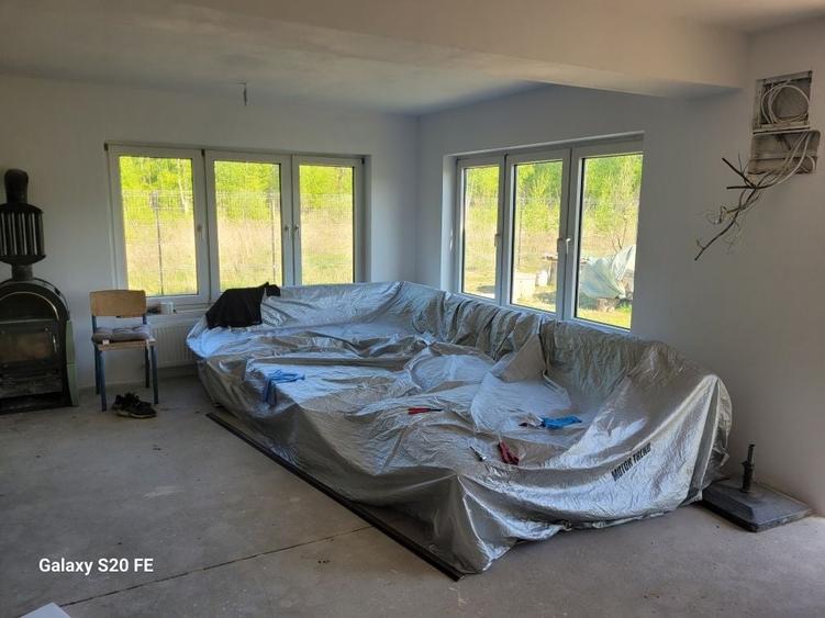 Casă cu 4 camere în Lazaret