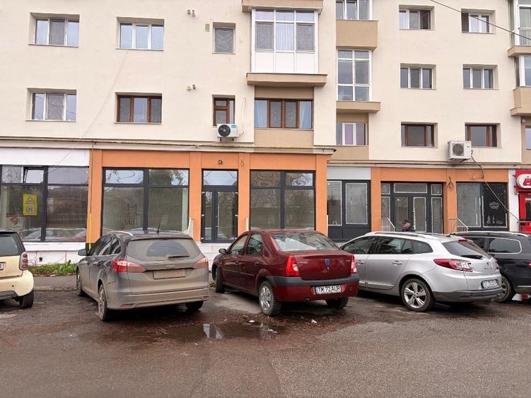 Spațiu comercial, de 80 mp, în Blașcovici