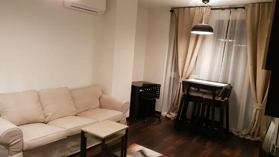 Apartament cu 2 camere decomandat, mobilat în Soarelui