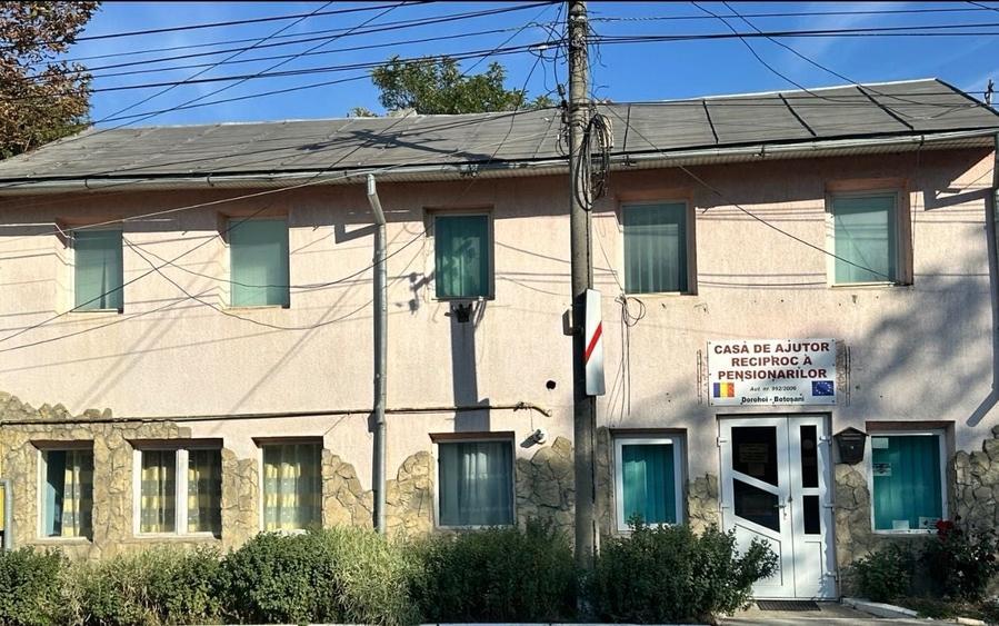 Casă cu 4 camere în Central