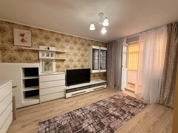 Apartament cu 2 camere decomandat în Tătărași