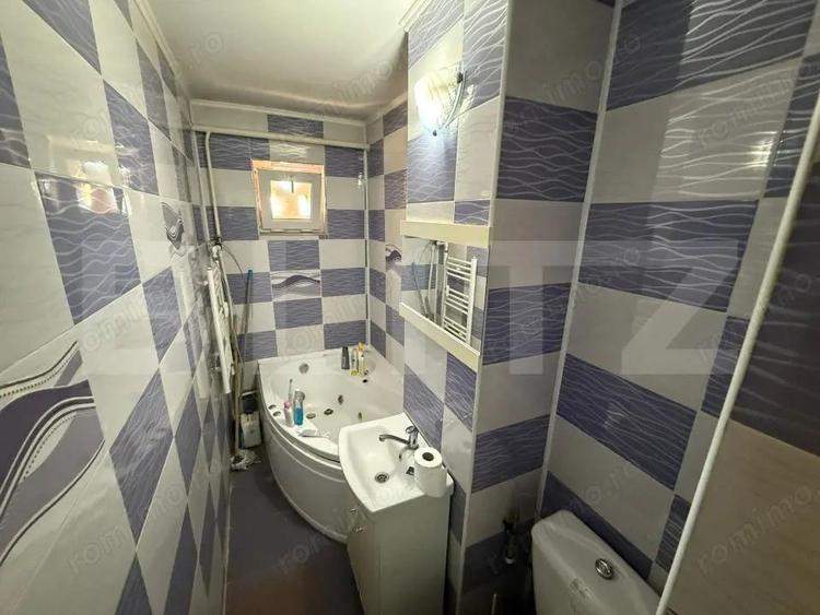 Apartament cu 2 camere semidecomandat, mobilat în Central