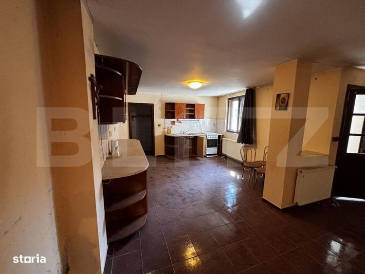 Casă cu 3 camere în Central