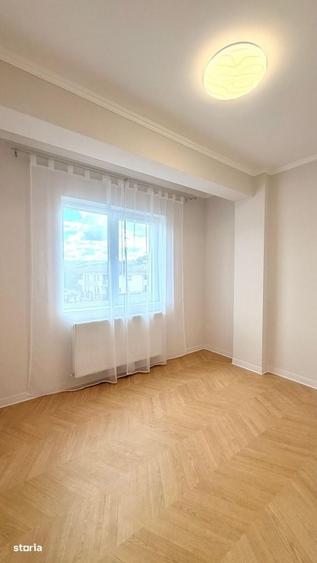 Apartament cu 3 camere în Florești