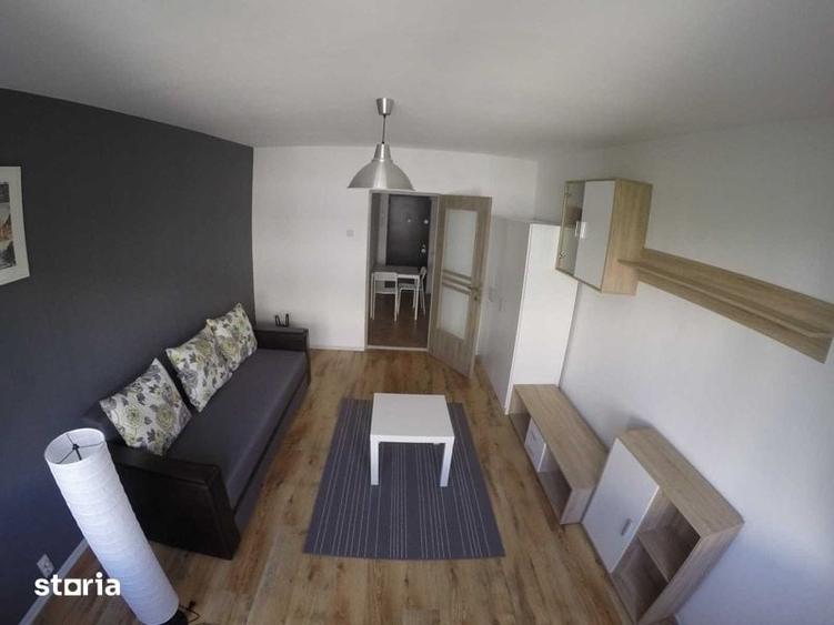 Garsonieră decomandată, mobilată în Complex Studențesc