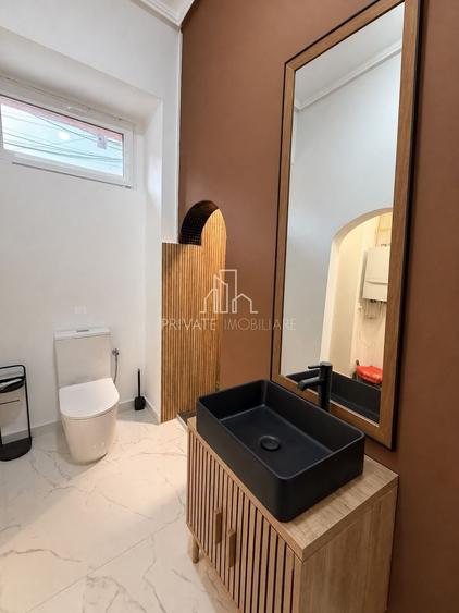 Apartament cu 2 camere nedecomandat în Ultracentral