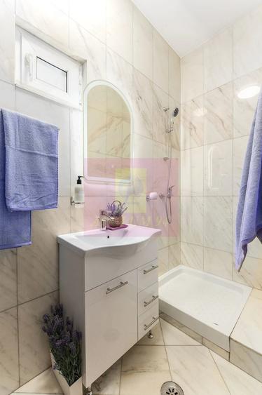 Casă cu Teren 510 Mp în Lacul Tei