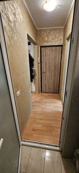 Garsonieră decomandată în Inel I