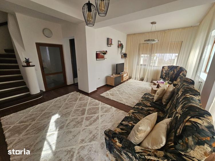 Casă cu 3 camere cu Teren 110 Mp în Curtea de Argeș
