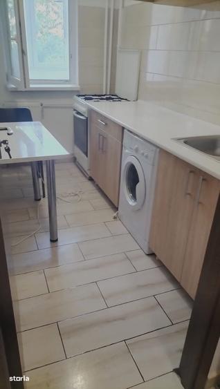 Garsonieră decomandată în Tineretului