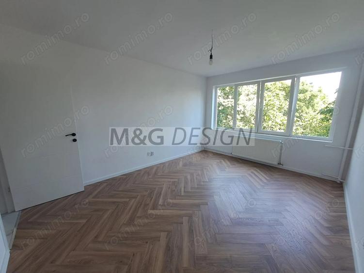 Apartament cu 2 camere decomandat în P-ța Unirii