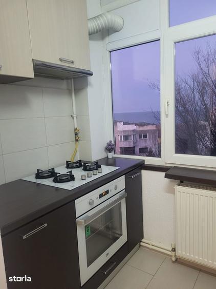 Apartament cu 2 camere decomandat în Faleza Nord