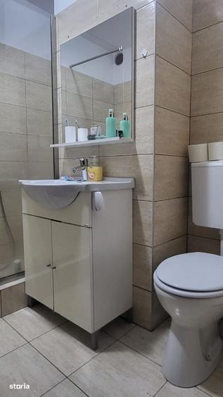 Apartament cu 2 camere decomandat în Exterior Vest
