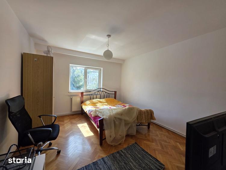Apartament cu 3 camere în Împăratul Traian