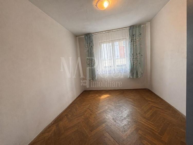 Apartament cu 4 camere semidecomandat în Mănăștur
