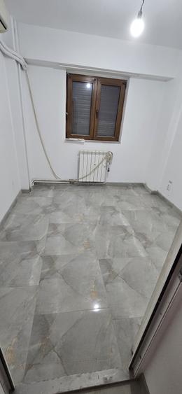 Spațiu comercial, de 40 mp, în Rogerius