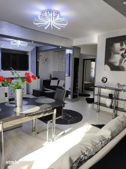 Apartament cu 3 camere decomandat în Tătărași