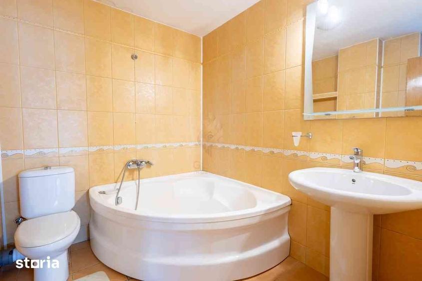 Casă cu 5 camere cu Teren 471 Mp în Drumul Taberei