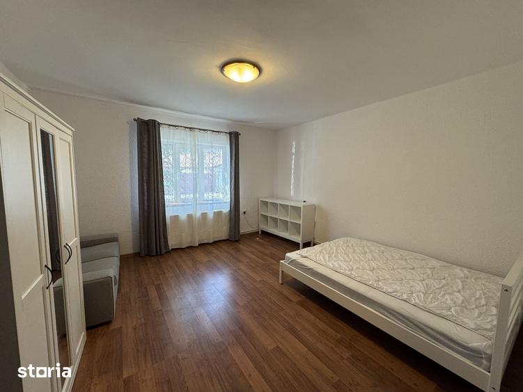 Apartament cu 3 camere în Astra
