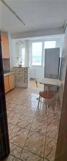 Apartament cu 2 camere circular, mobilat în Astra