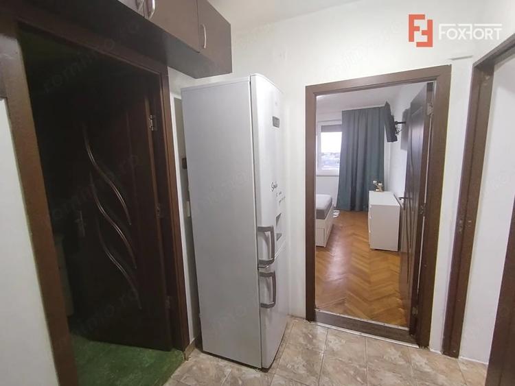 Apartament cu 2 camere decomandat în Dâmbovița