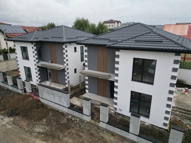 Casă individuală cu 4 camere cu Canalizare în Central