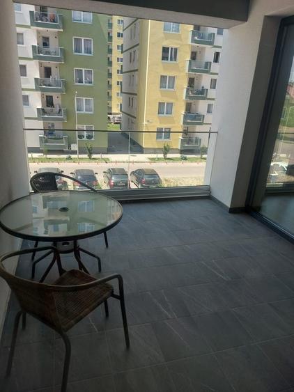 Apartament cu 2 camere decomandat în Drumul Carului