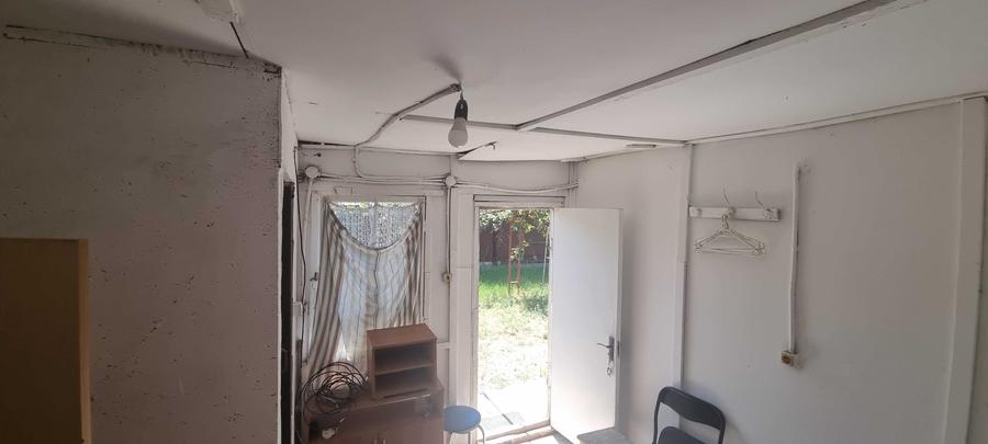 Casă cu 3 camere în Central