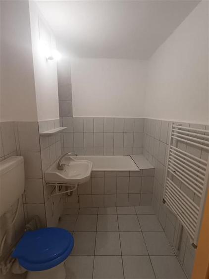 Apartament cu 2 camere decomandat în Obor