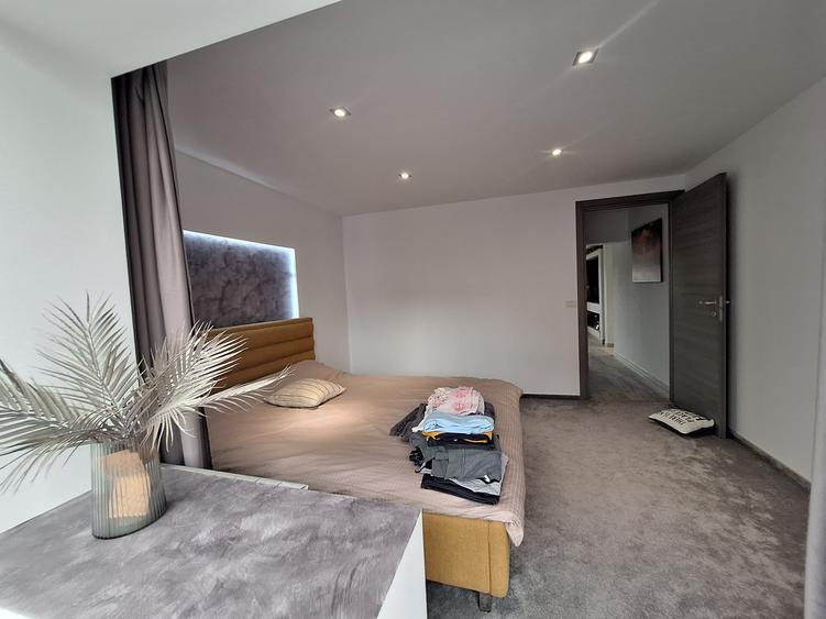 Apartament cu 3 camere decomandat, mobilat în Dorobanților