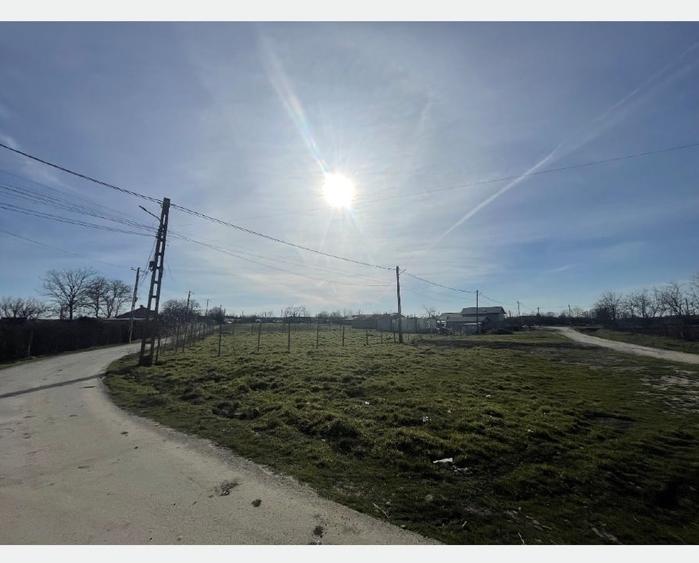 Teren Construcții intravilan de 620 mp, în Amzacea