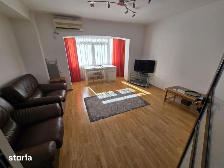 Apartament cu 3 camere în Trivale