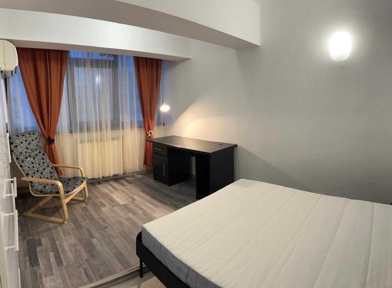 Apartament cu 2 camere decomandat, mobilat în Centru Civic