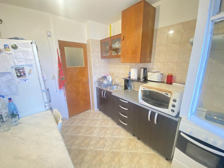 Apartament cu 2 camere decomandat, mobilat în Rahova